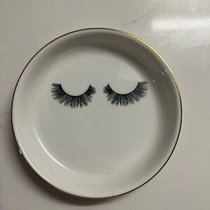 NWOT- small jewelry dish